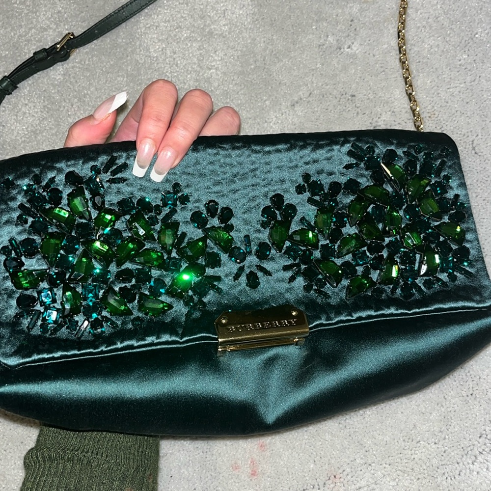 💚 BURBERRY CRYSTAL SATIN BAG 💚